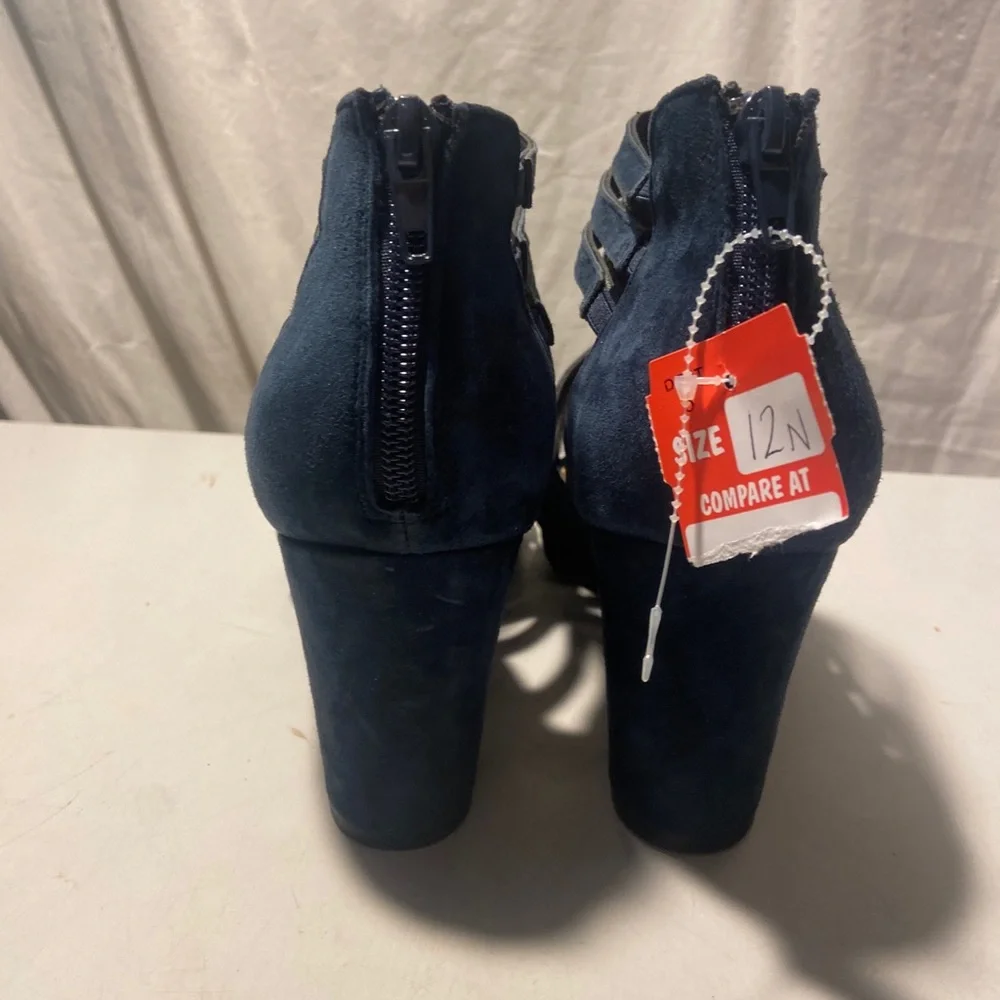 Bella Vita blue suede ankle booties peep toes zip up heels various sizes ALL NWT - Picture 3 of 7